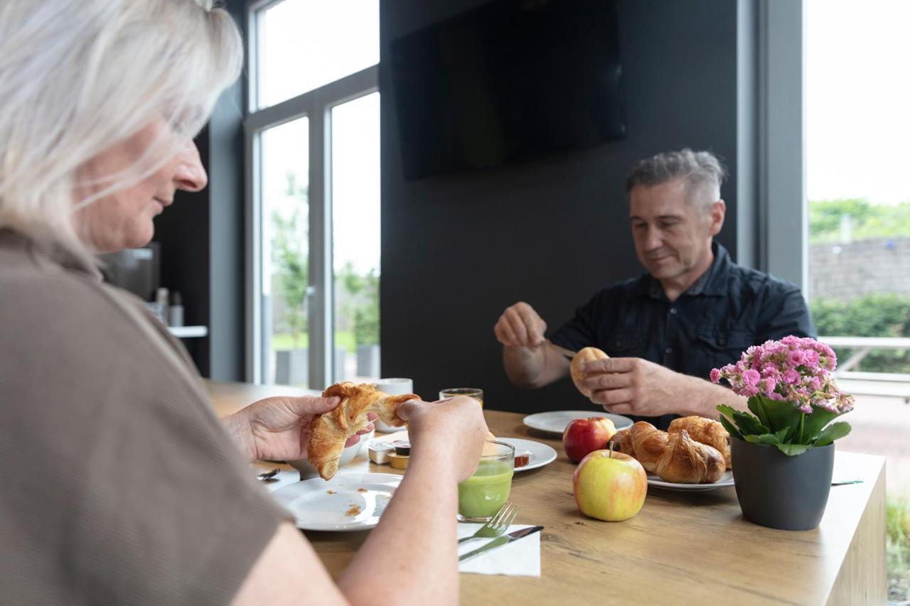 Ibis Budget Knokke Esterno foto
